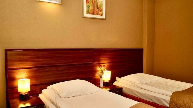 Hotel Teczowy Mlyn Кельце Номер фото